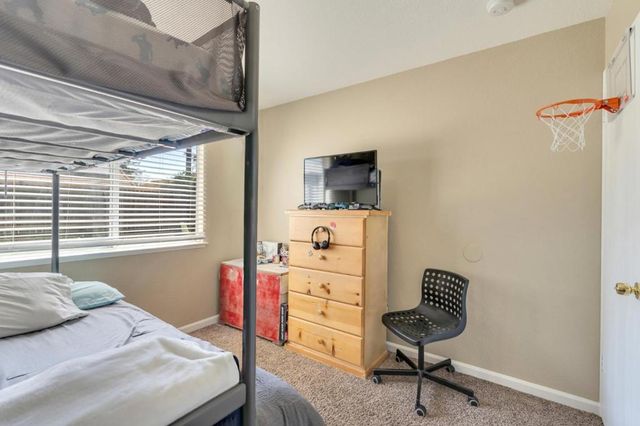 648 Pismo Way, Los Banos, CA 93635