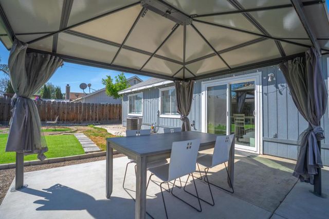 648 Pismo Way, Los Banos, CA 93635