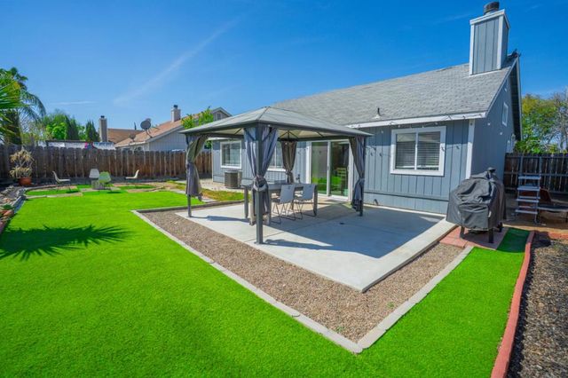 648 Pismo Way, Los Banos, CA 93635