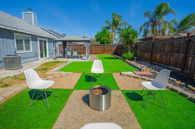 648 Pismo Way, Los Banos, CA 93635