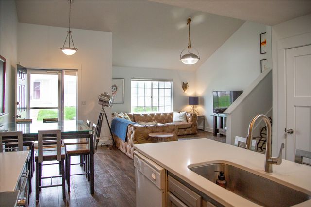 2829 Orinoco Court SW, Altoona, IA 50009
