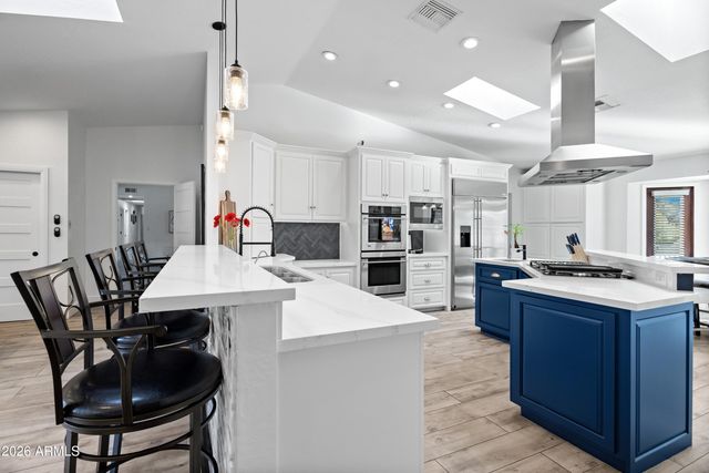 7480 E SWEETWATER Avenue, Scottsdale, AZ 85260