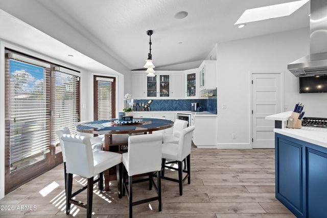 7480 E SWEETWATER Avenue, Scottsdale, AZ 85260