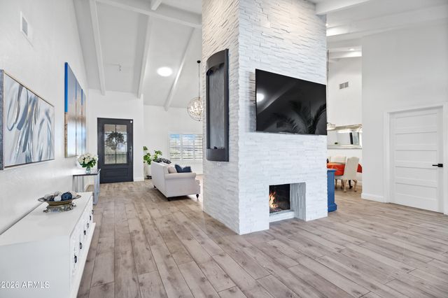 7480 E SWEETWATER Avenue, Scottsdale, AZ 85260