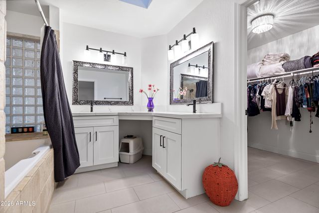 7480 E SWEETWATER Avenue, Scottsdale, AZ 85260