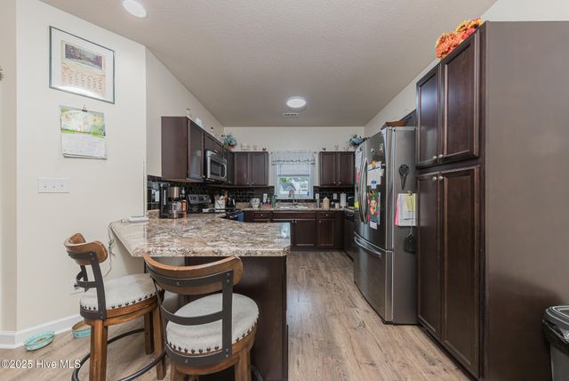 512 Caldwell Loop, Jacksonville, NC 28546