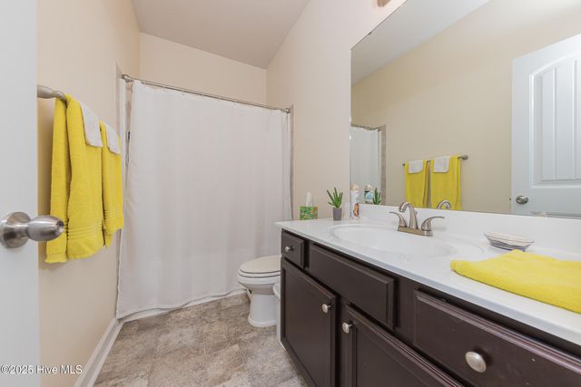 512 Caldwell Loop, Jacksonville, NC 28546
