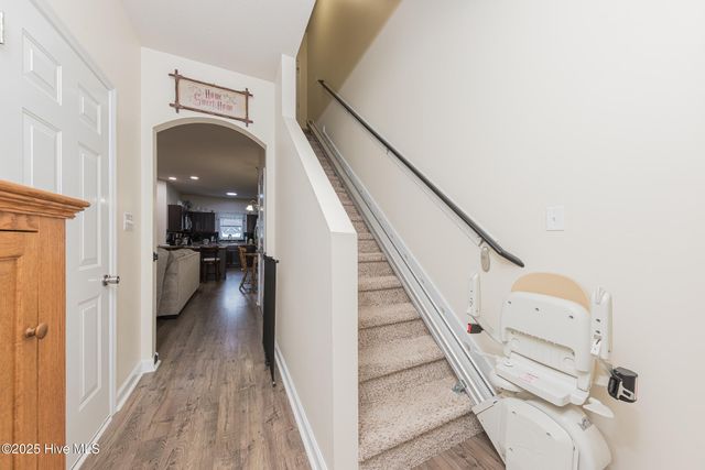 512 Caldwell Loop, Jacksonville, NC 28546