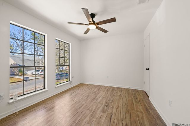 9116 Fox Run Ave, Baton Rouge, LA 70808