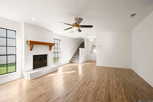 9116 Fox Run Ave, Baton Rouge, LA 70808