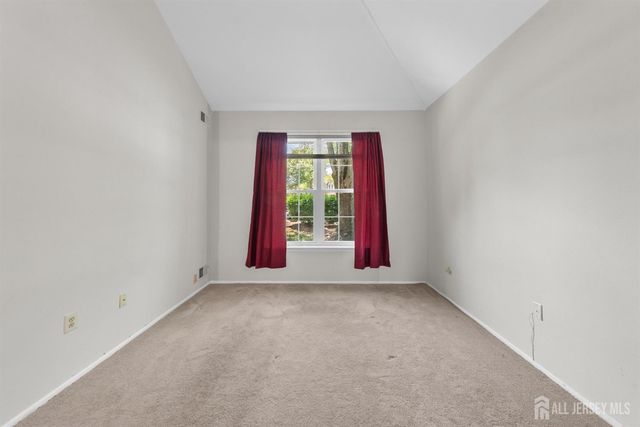 6111 Cedar Court, South Brunswick, NJ 08852