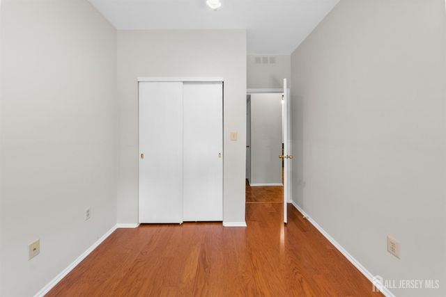 6111 Cedar Court, South Brunswick, NJ 08852