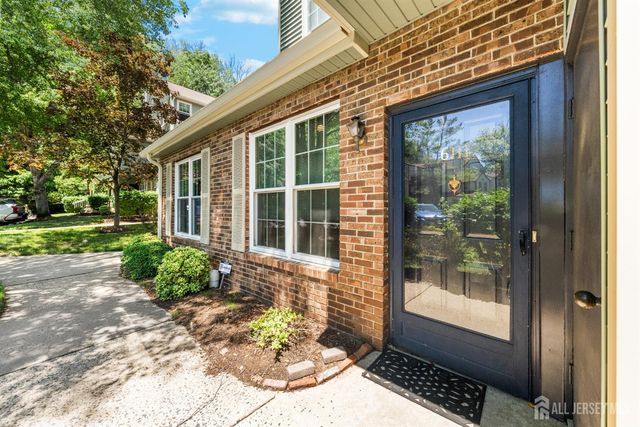 6111 Cedar Court, South Brunswick, NJ 08852