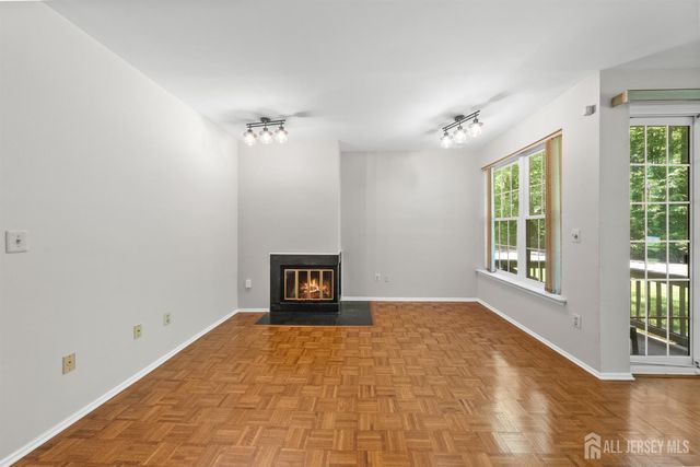 6111 Cedar Court, South Brunswick, NJ 08852