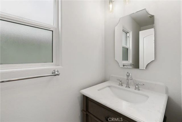 617 8th Street, Huntington Beach, CA 92648