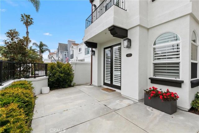 617 8th Street, Huntington Beach, CA 92648