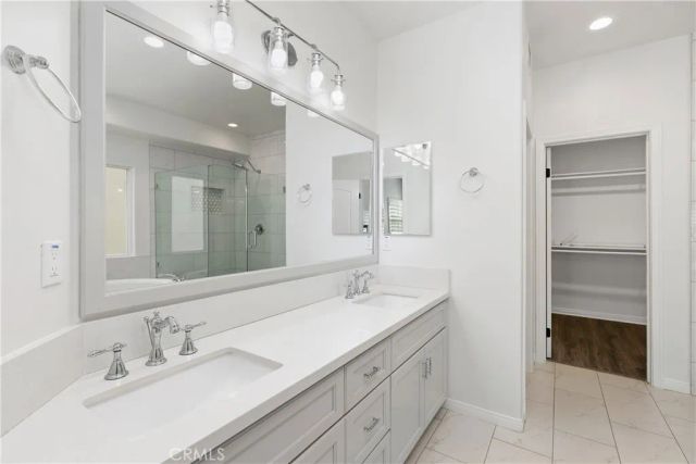 617 8th Street, Huntington Beach, CA 92648