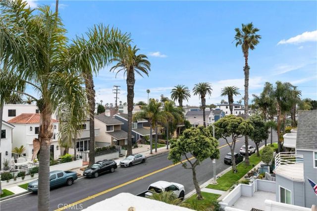 617 8th Street, Huntington Beach, CA 92648