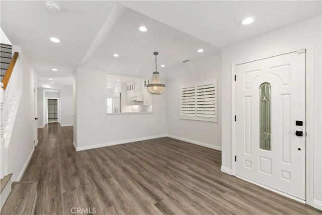 617 8th Street, Huntington Beach, CA 92648