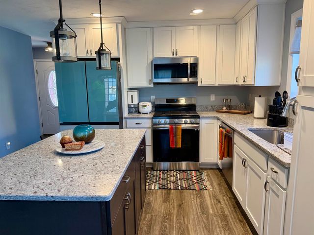 4 Bartons Ridge Road, Greenville, NH 03048