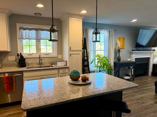 4 Bartons Ridge Road, Greenville, NH 03048