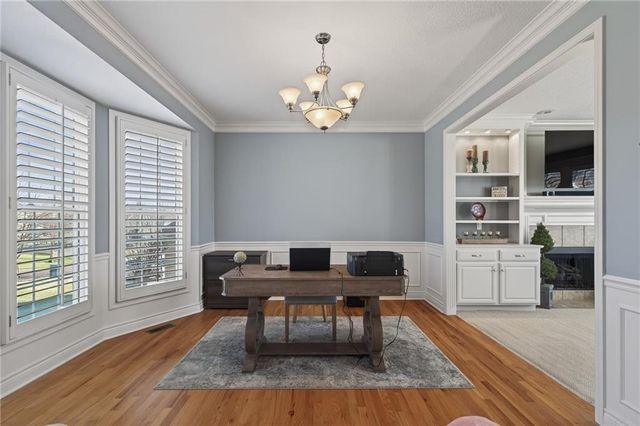 15230 Woodson Lane, Overland Park, KS 66223