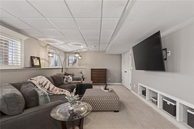 15230 Woodson Lane, Overland Park, KS 66223