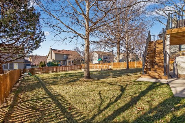15230 Woodson Lane, Overland Park, KS 66223