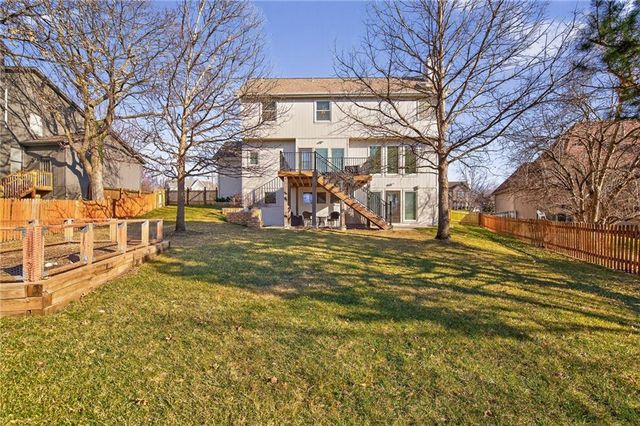 15230 Woodson Lane, Overland Park, KS 66223