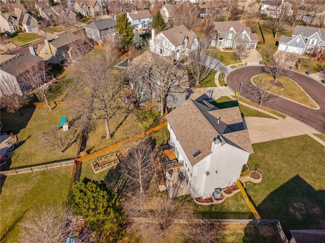 15230 Woodson Lane, Overland Park, KS 66223