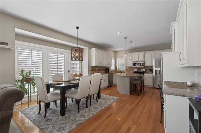 15230 Woodson Lane, Overland Park, KS 66223