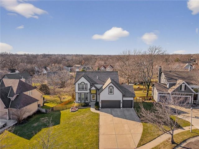 15230 Woodson Lane, Overland Park, KS 66223