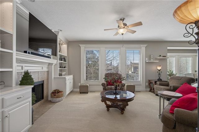 15230 Woodson Lane, Overland Park, KS 66223