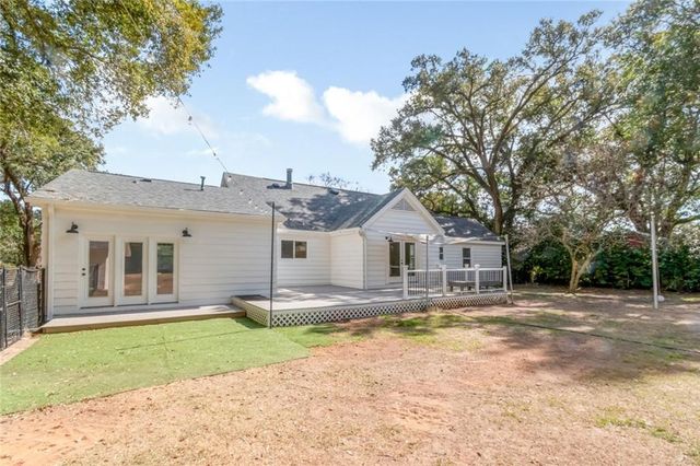 1100 Pace Parkway, Mobile, AL 36693