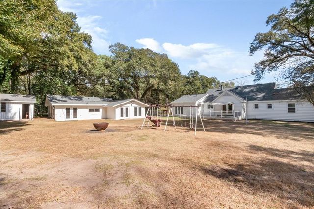 1100 Pace Parkway, Mobile, AL 36693