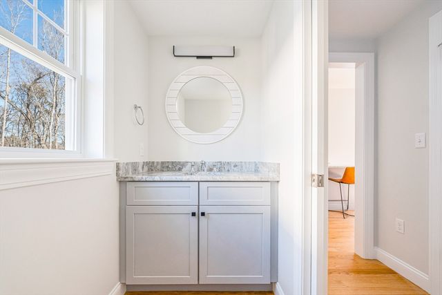 8 Pat Rose Way, Rockland, MA 02370