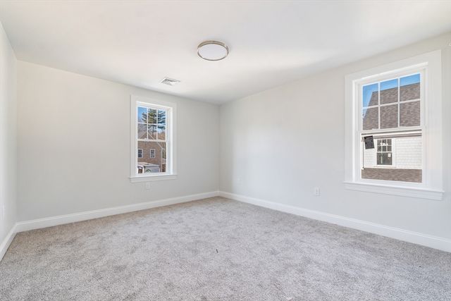 8 Pat Rose Way, Rockland, MA 02370