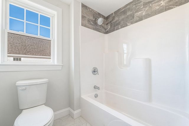 8 Pat Rose Way, Rockland, MA 02370