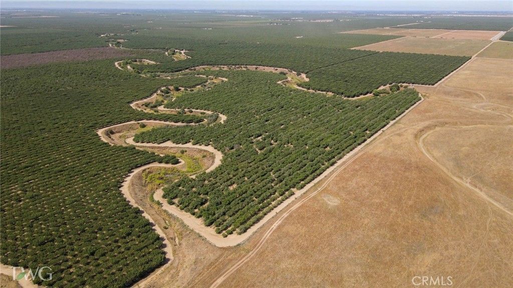 Image 4 of property listing at 0 Road 26, Chowchilla, CA 93610