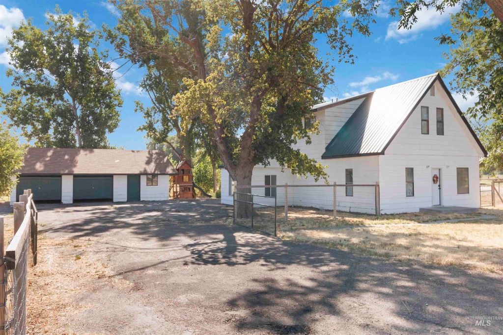 1720 N River Rd, Payette, ID 83661
