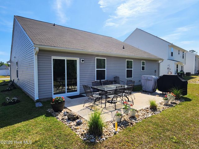 1832 Tori Court SE, Bolivia, NC 28422