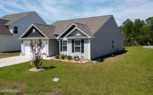 1832 Tori Court SE, Bolivia, NC 28422