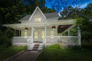 319 S 5th Street, Niles City, MI 49120