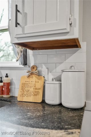 105 W Houston Street, Lavaca, AR 72941