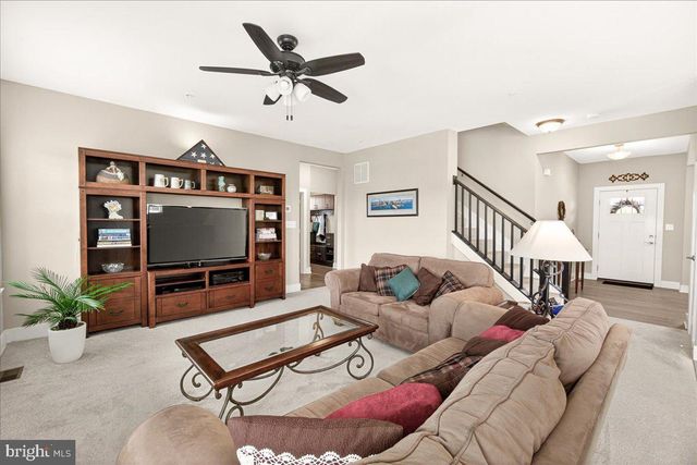 2788 TOWN VIEW CIR, New Windsor, MD 21776
