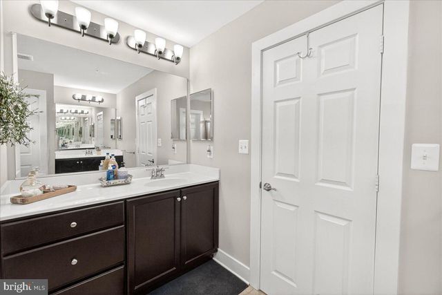 2788 TOWN VIEW CIR, New Windsor, MD 21776