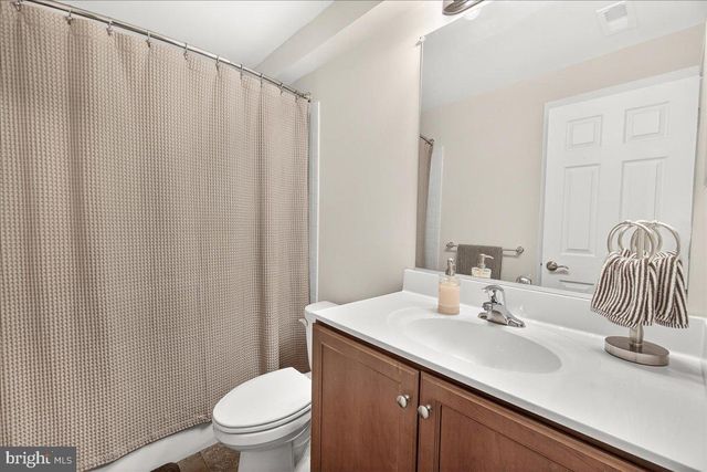 2788 TOWN VIEW CIR, New Windsor, MD 21776