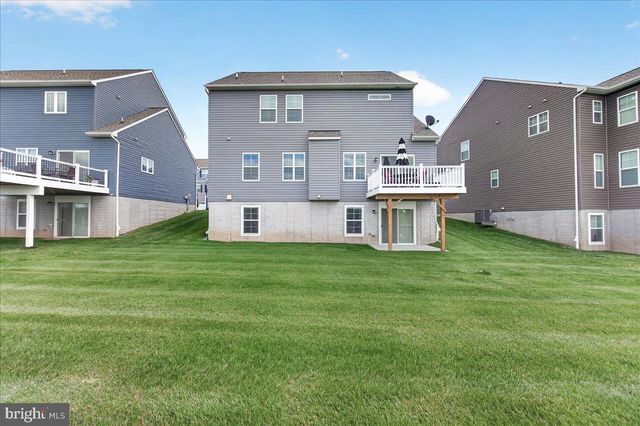 2788 TOWN VIEW CIR, New Windsor, MD 21776