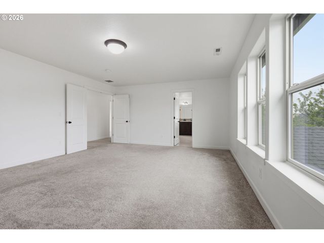 12609 Ne 105TH Way, Vancouver, WA 98682