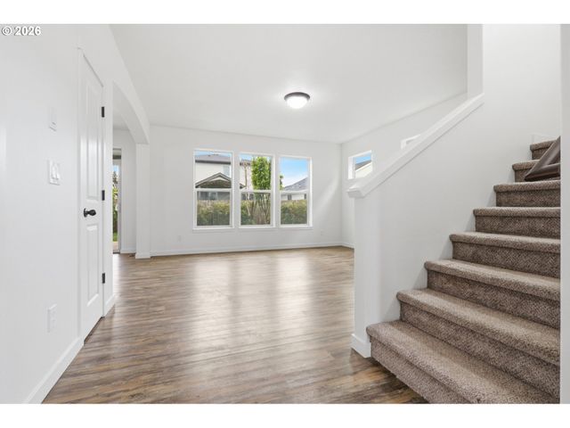 12609 Ne 105TH Way, Vancouver, WA 98682